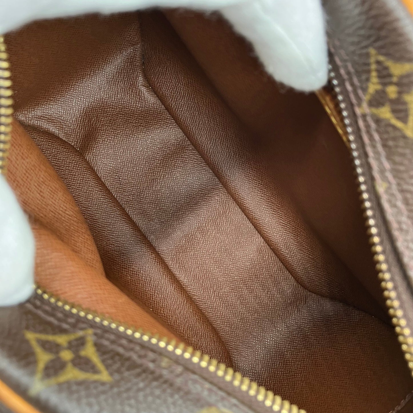 LOUIS VUITTON Monogram brois shoulder bag