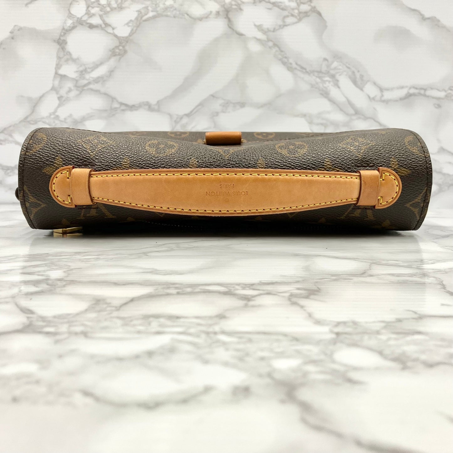 LOUIS VUITTON Monogram Metis