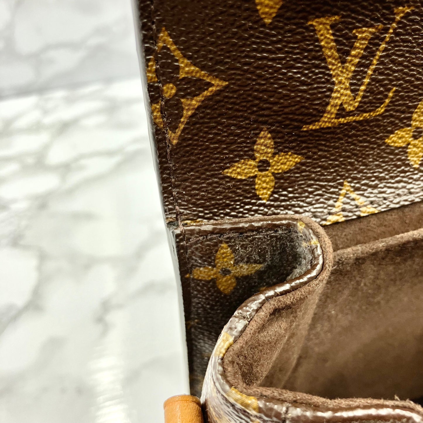 LOUIS VUITTON Monogram Metis