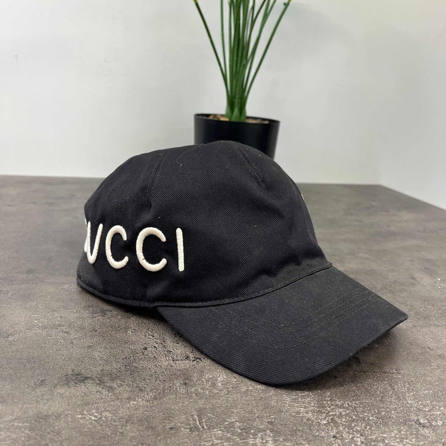 Women's Embroidered Logo Cap Black Size M