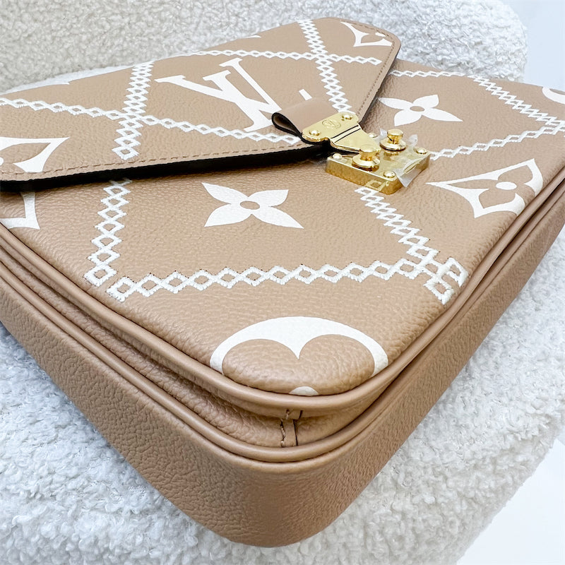 LV Giant Broderies Pochette Metis in Arizona Beige / Crème Beige Monogram Empreinte Leather and GHW