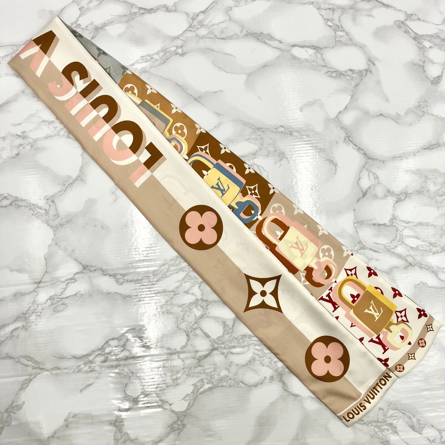 LOUIS VUITTON Twilly Bando