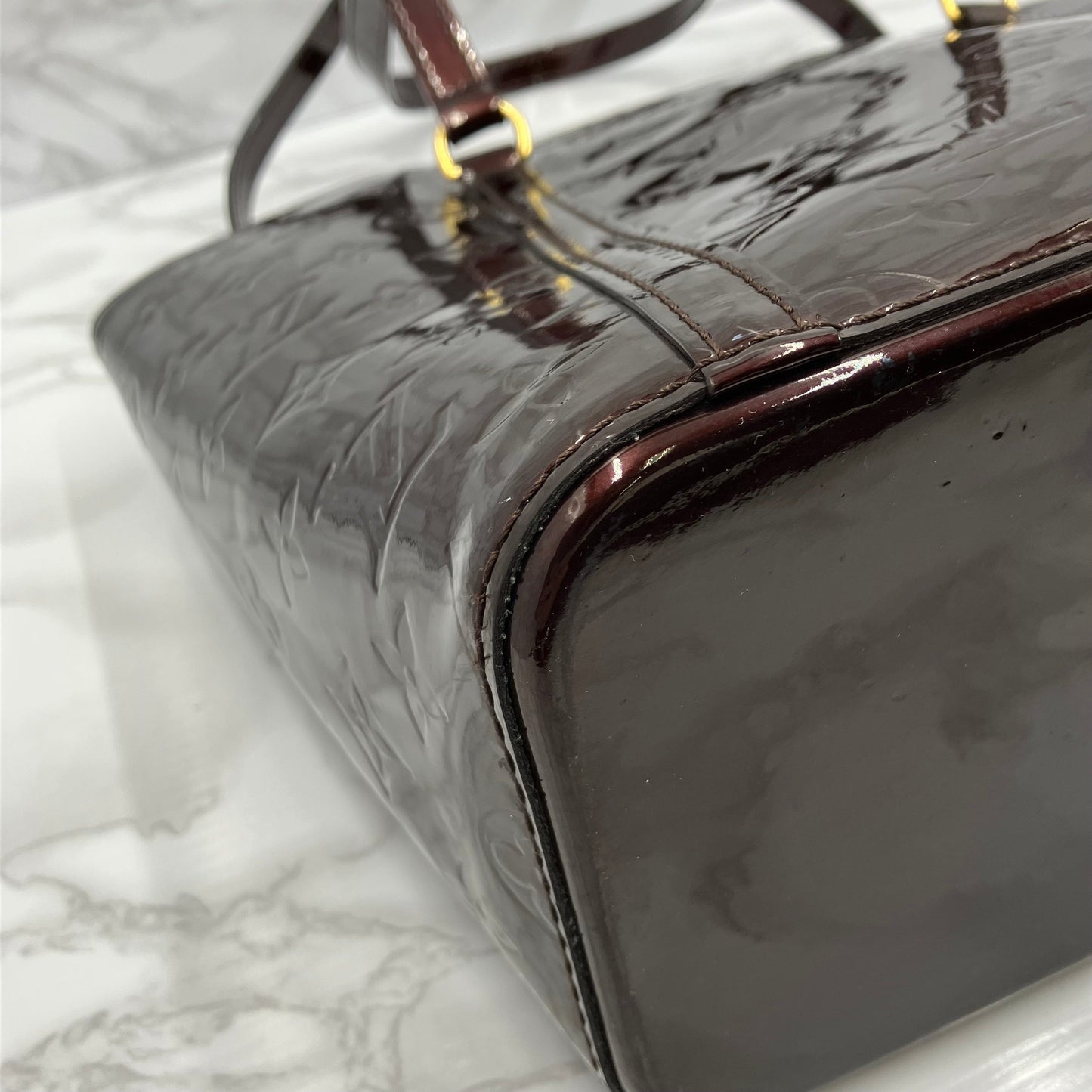 LOUIS VUITTON Vernis Avalon MM