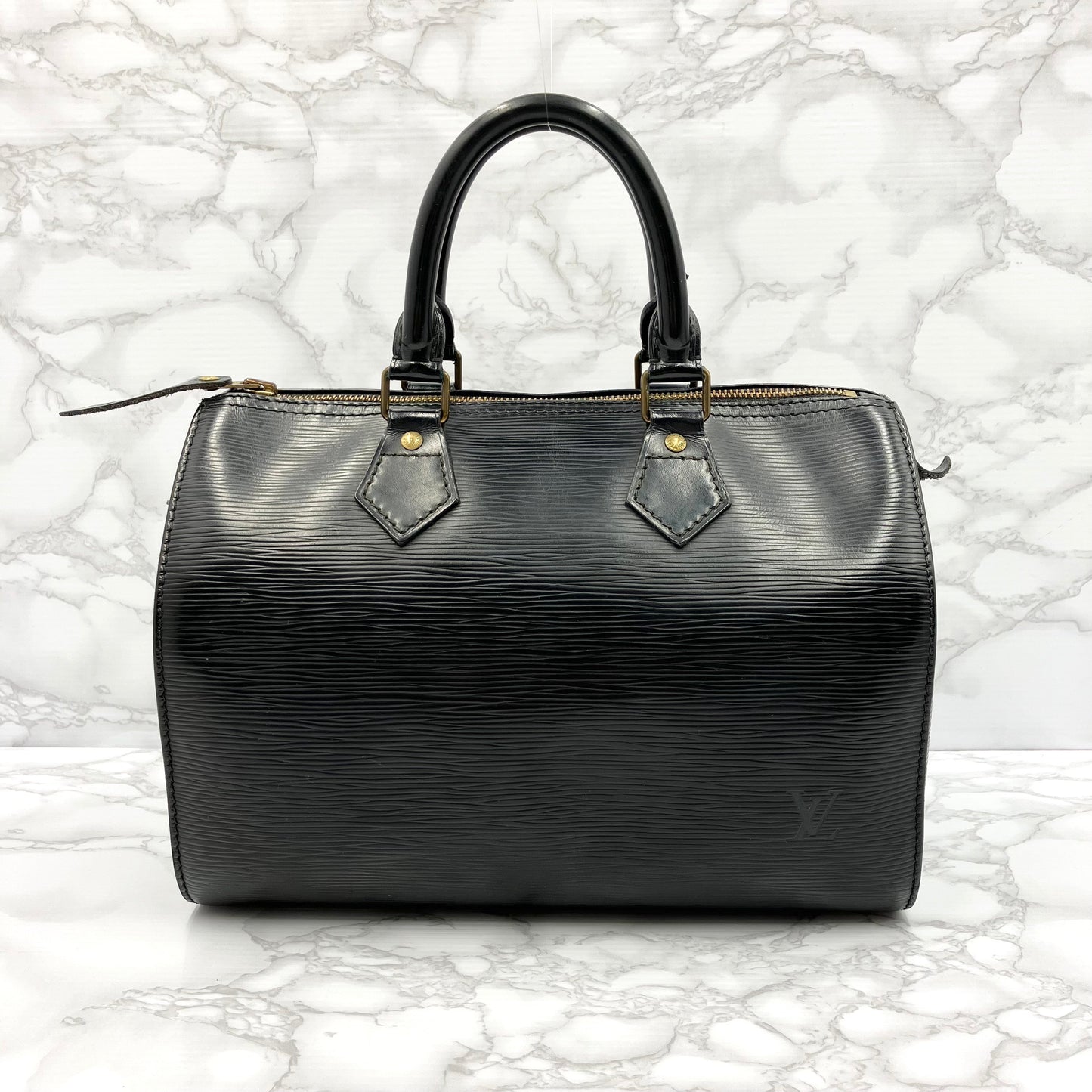 LOUIS VUITTON Epi Speedy 25