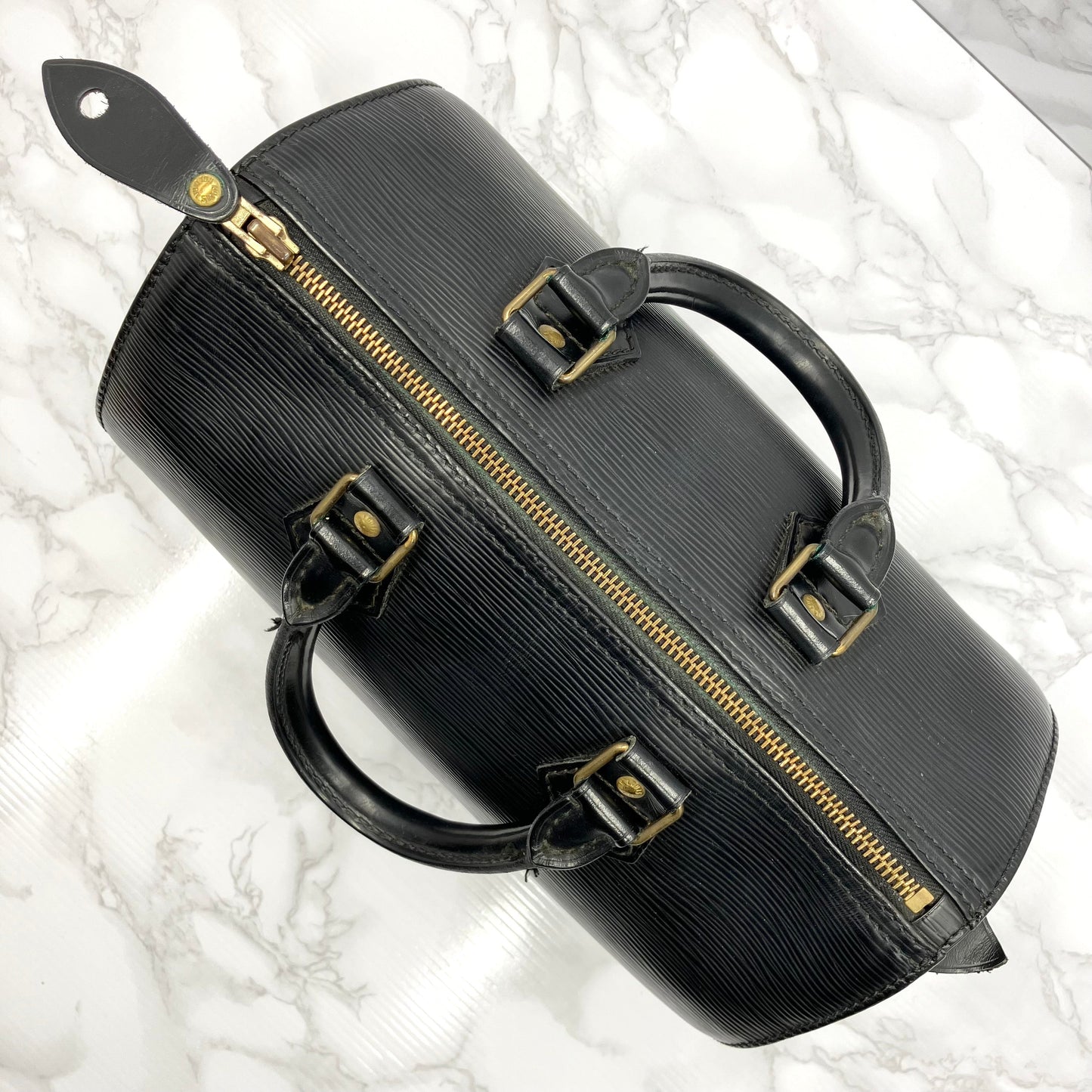 LOUIS VUITTON Epi Speedy 25
