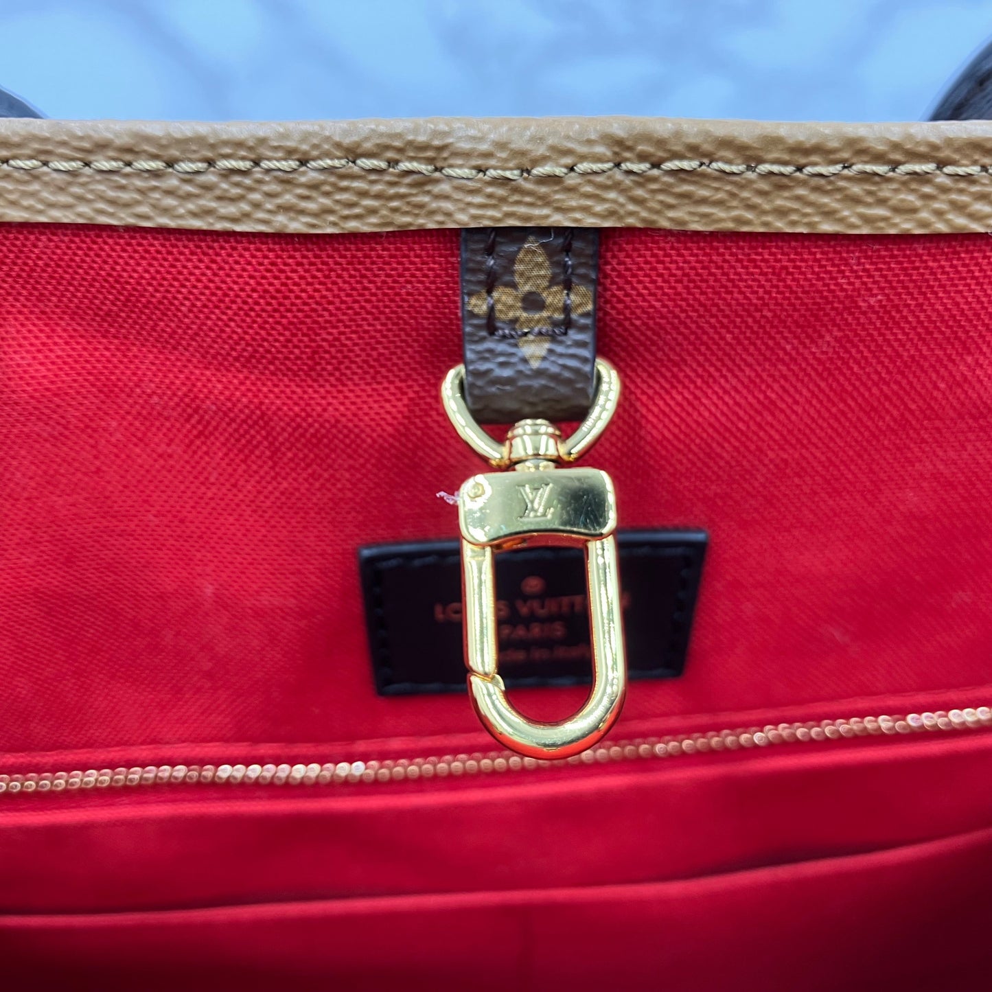 LOUIS VUITTON On The Go GM Monogram Giant Reverse