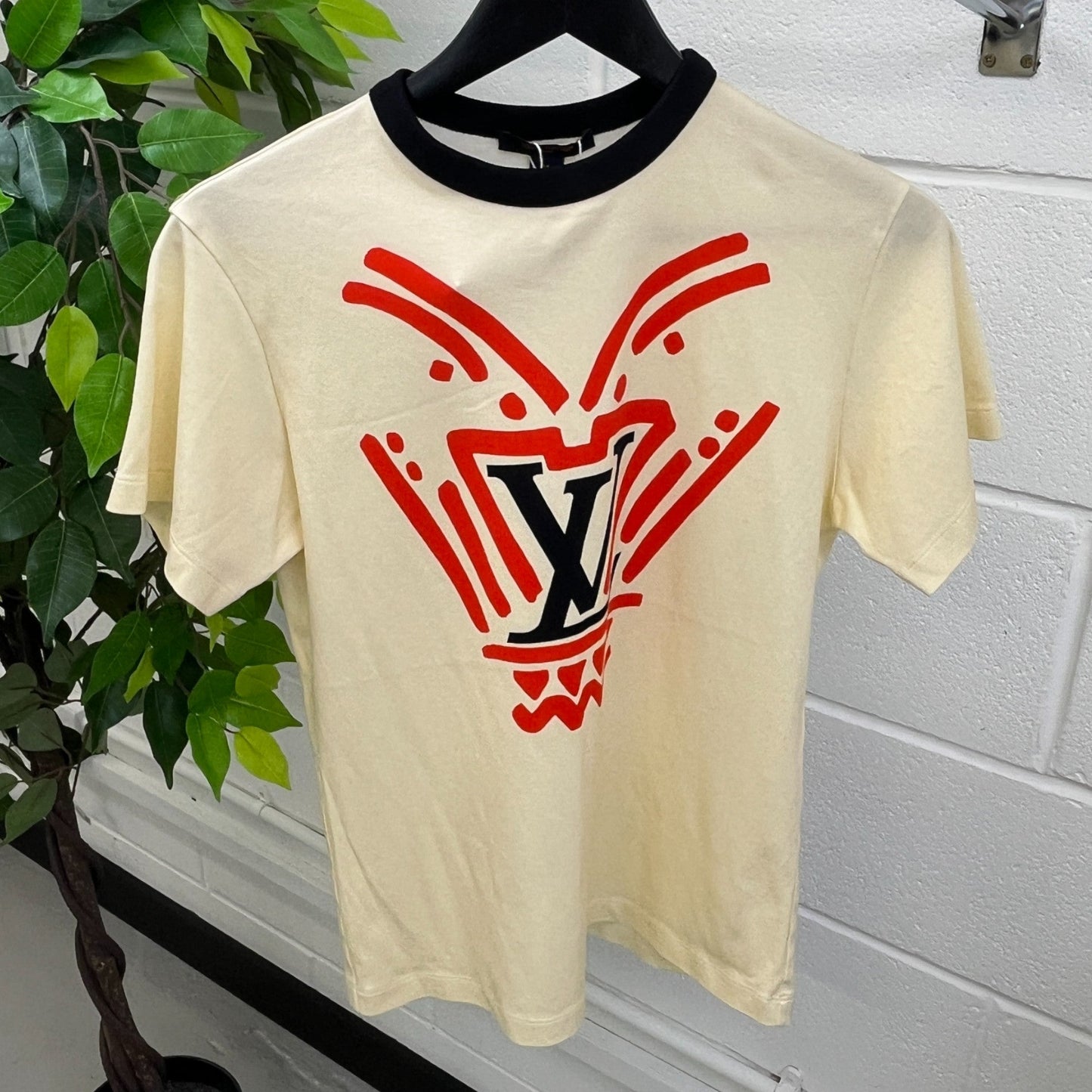 Women's Lv Logo T-Shirt Cream Size M