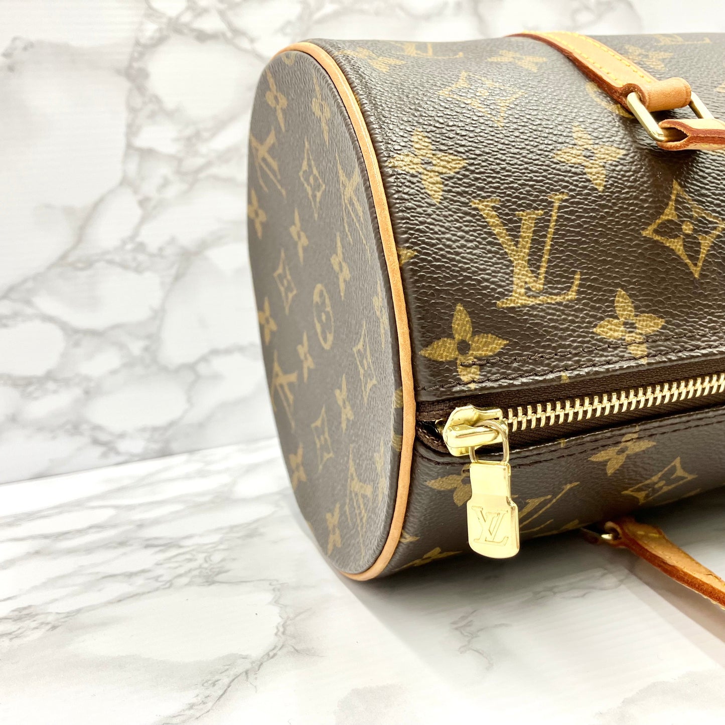 LOUIS VUITTON Monogram papillion 30