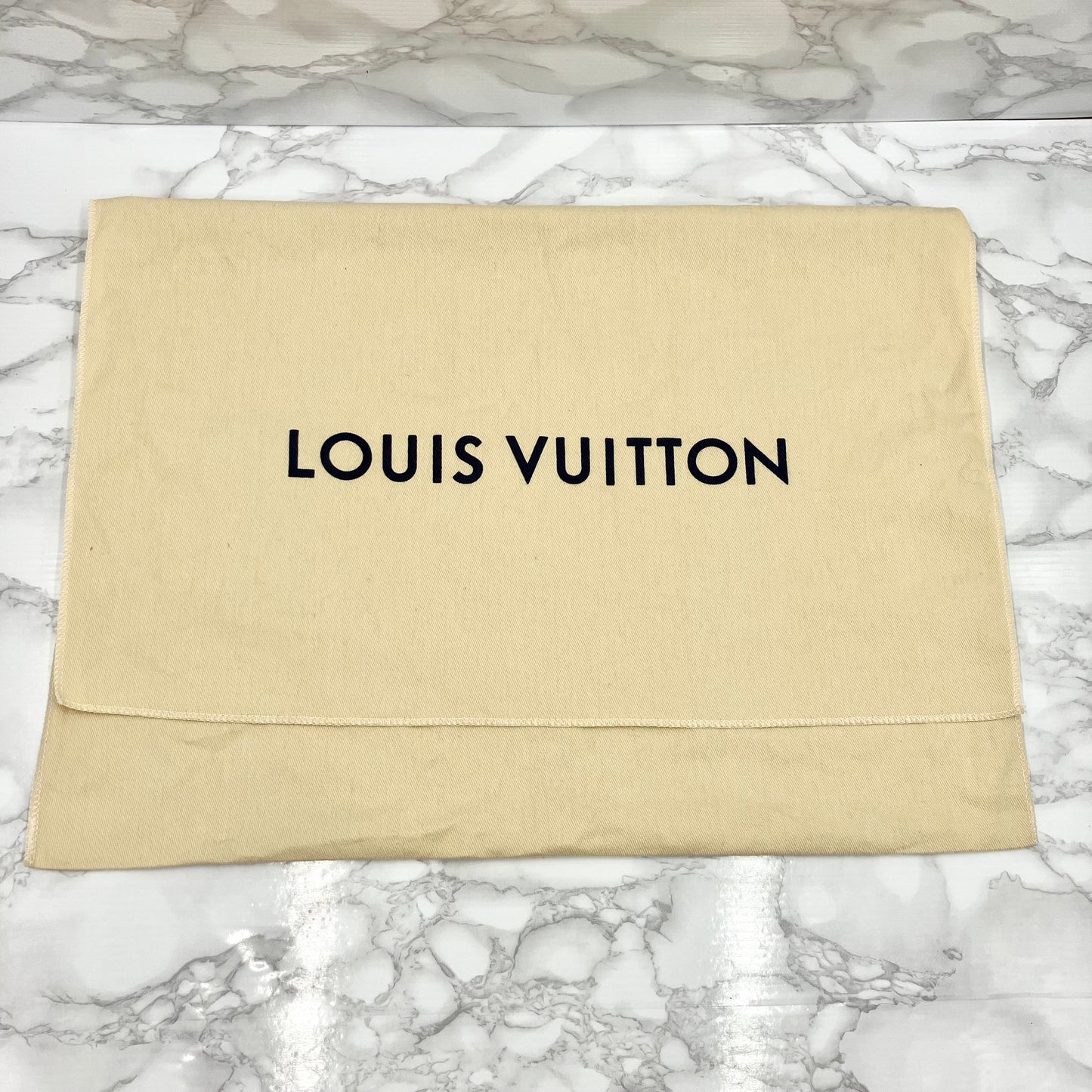 LOUIS VUITTON Graphite Avenue Sling Bag