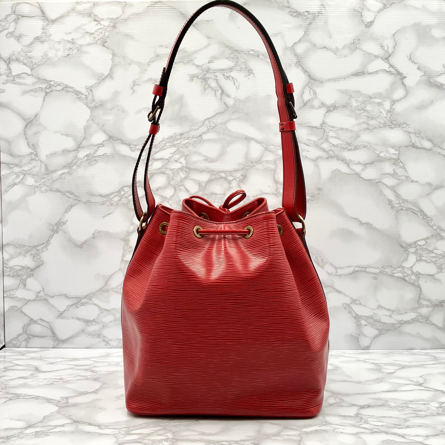 LOUIS VUITTON Epi petit noé
