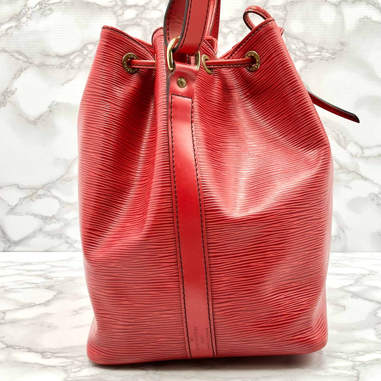 LOUIS VUITTON Epi petit noé