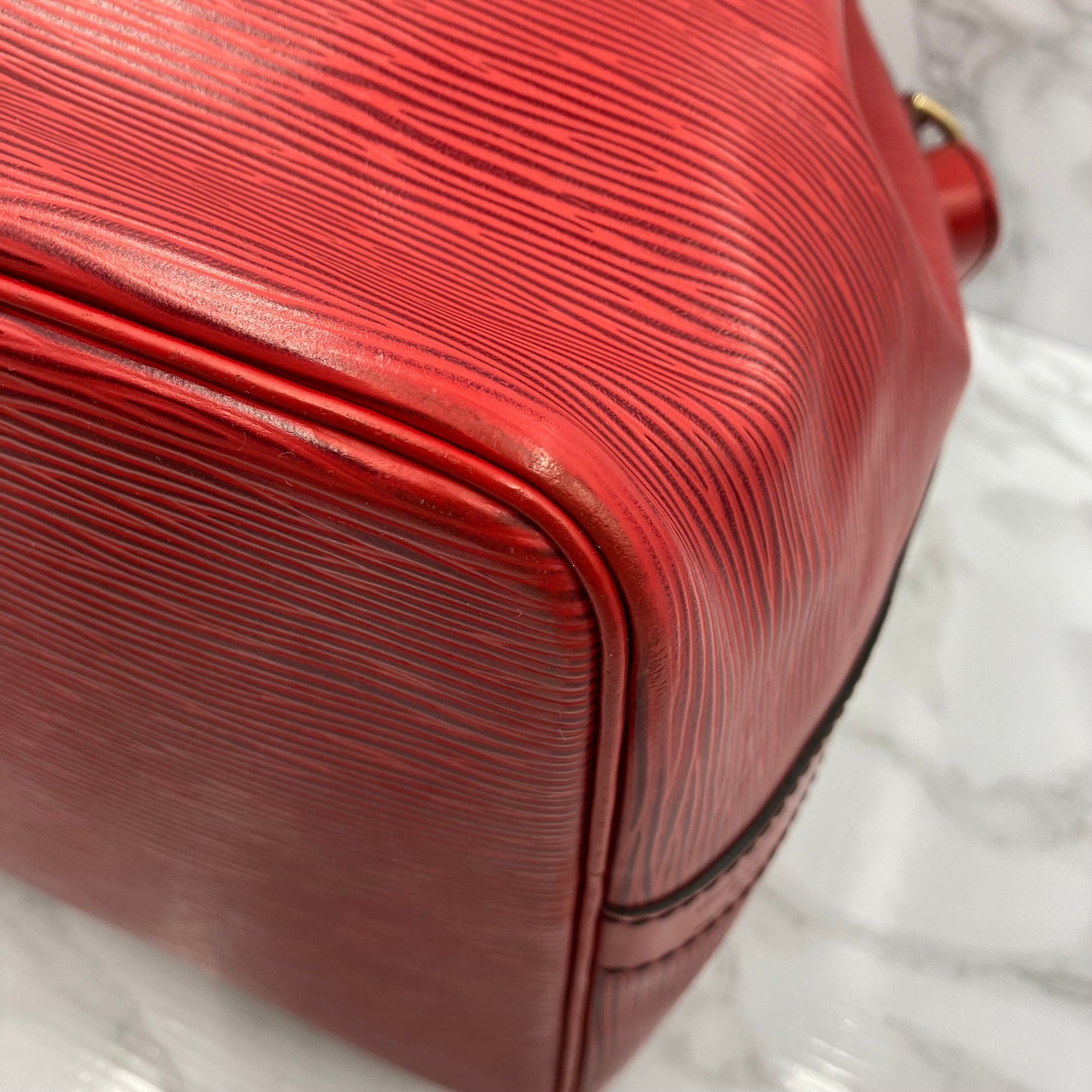 LOUIS VUITTON Epi petit noé