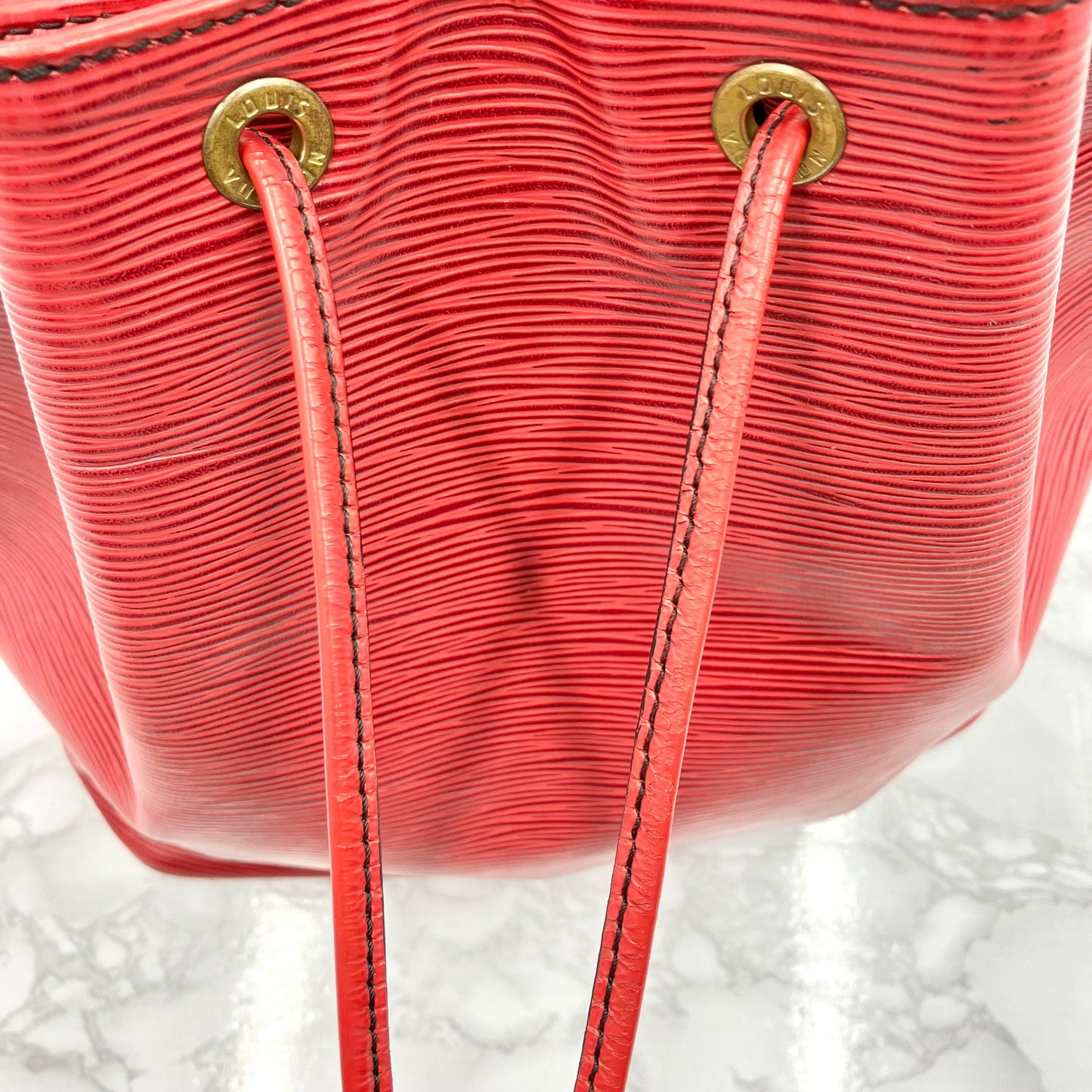 LOUIS VUITTON Epi petit noé
