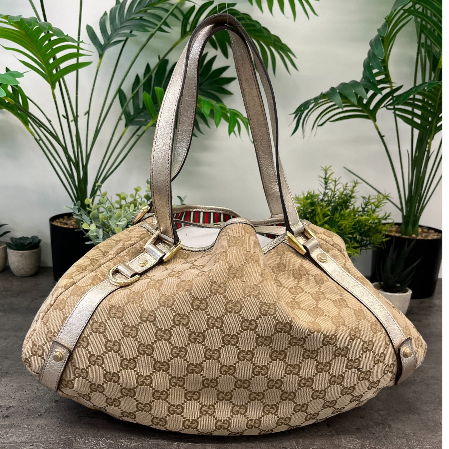 Women's Miss Gg Supreme Handbag Beige