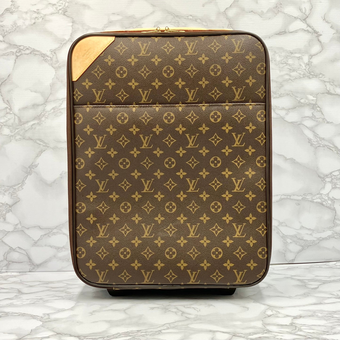 LOUIS VUITTON Monogram Pegase 45