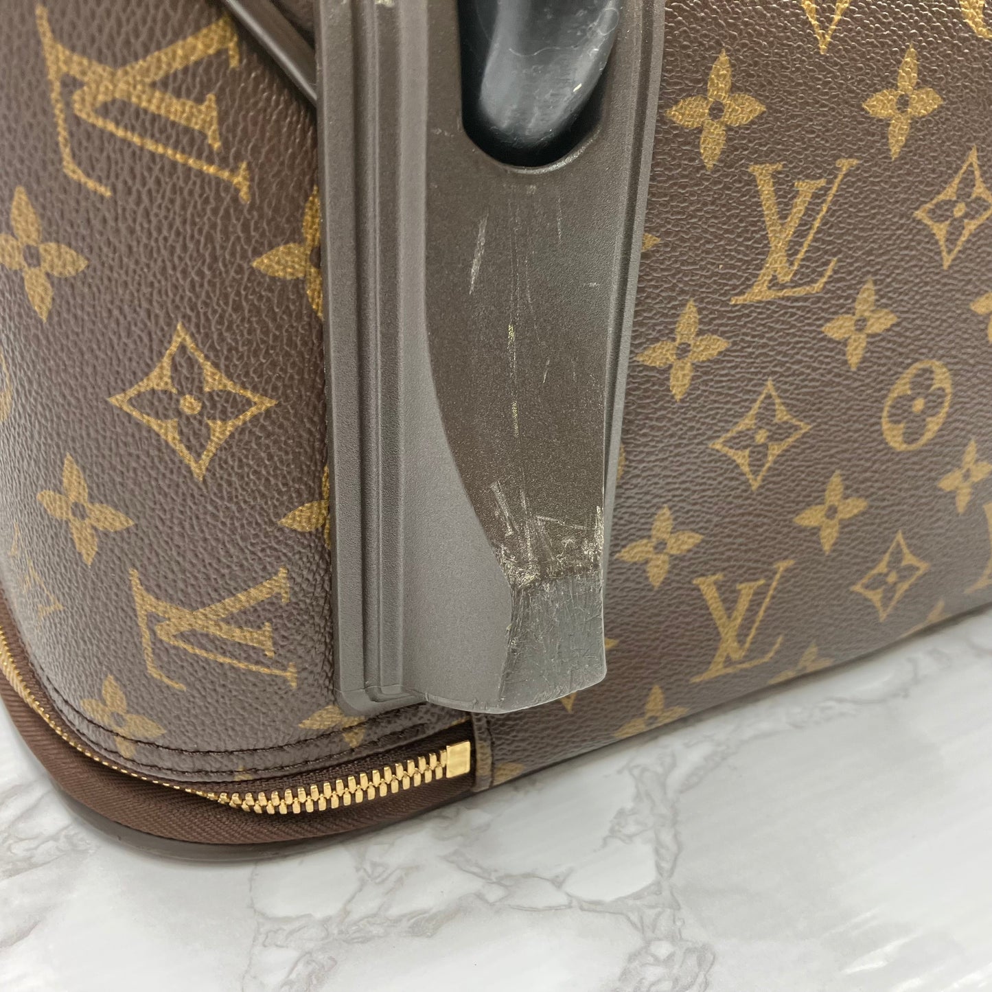 LOUIS VUITTON Monogram Pegase 45
