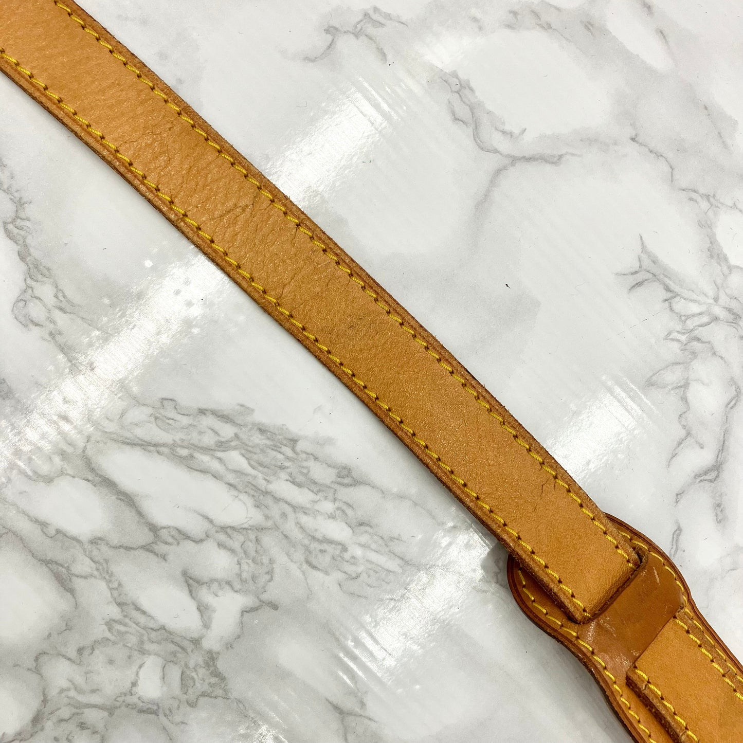 LOUIS VUITTON Monogram Keepall 50 Bandoliere