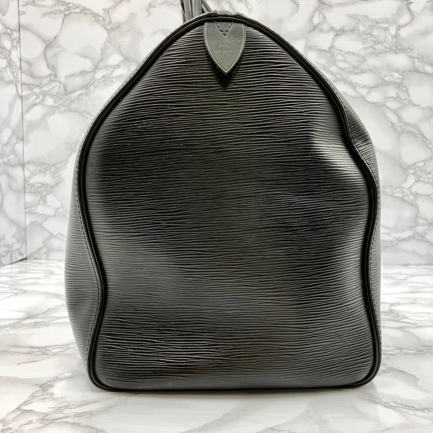 LOUIS VUITTON Epi Keepall 50