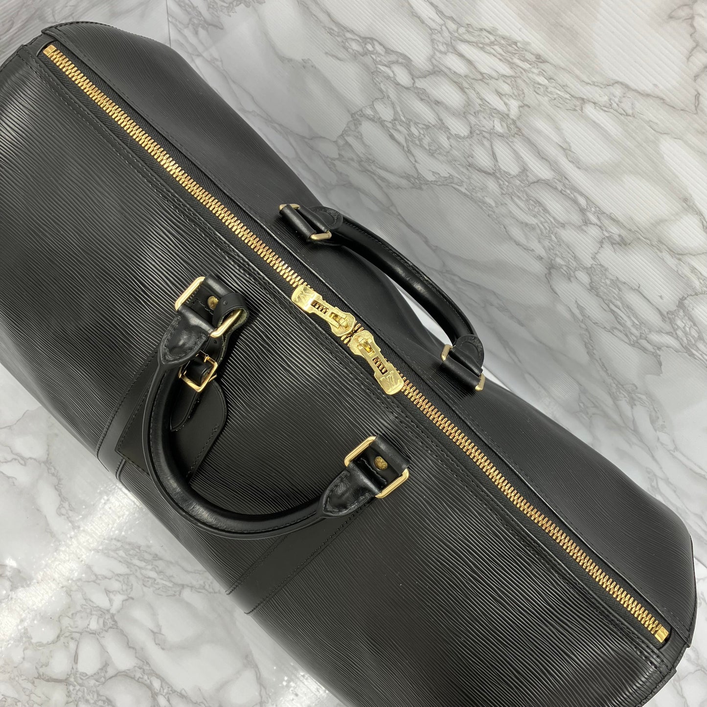 LOUIS VUITTON Epi Keepall 50