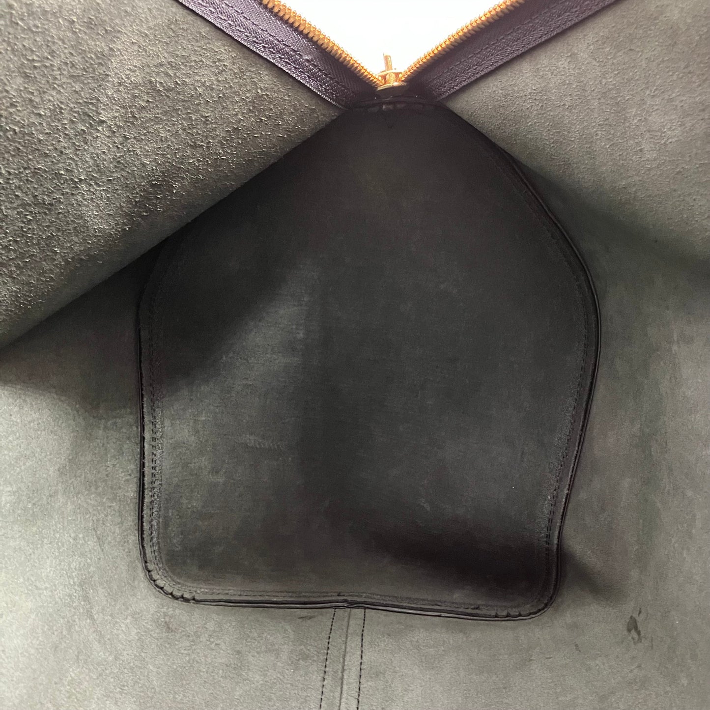LOUIS VUITTON Epi Keepall 50