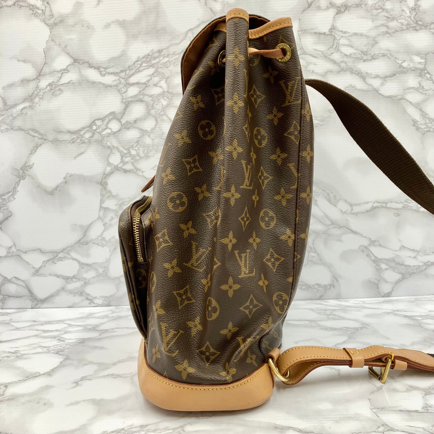 LOUSI VUITTON MOnogram Monsri GM
