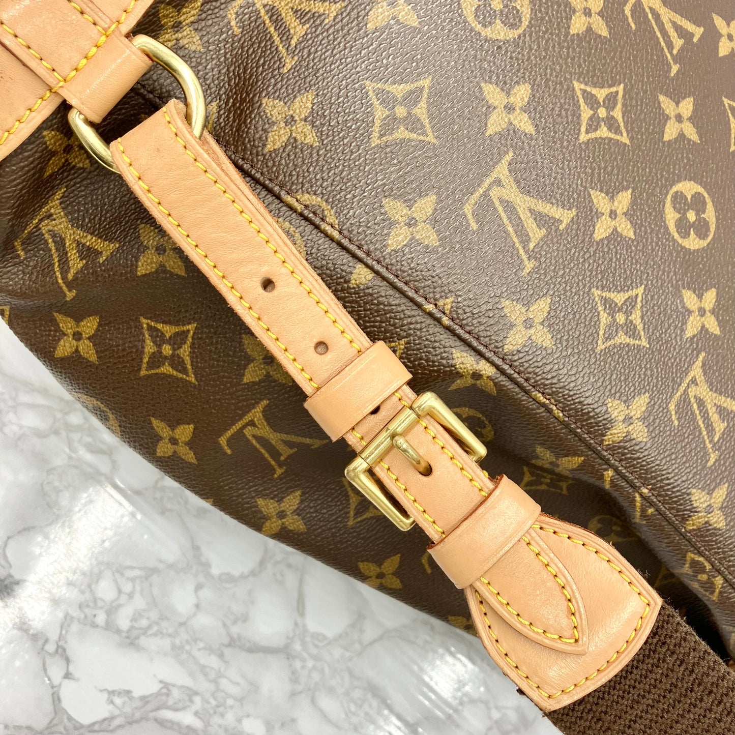 LOUSI VUITTON MOnogram Monsri GM