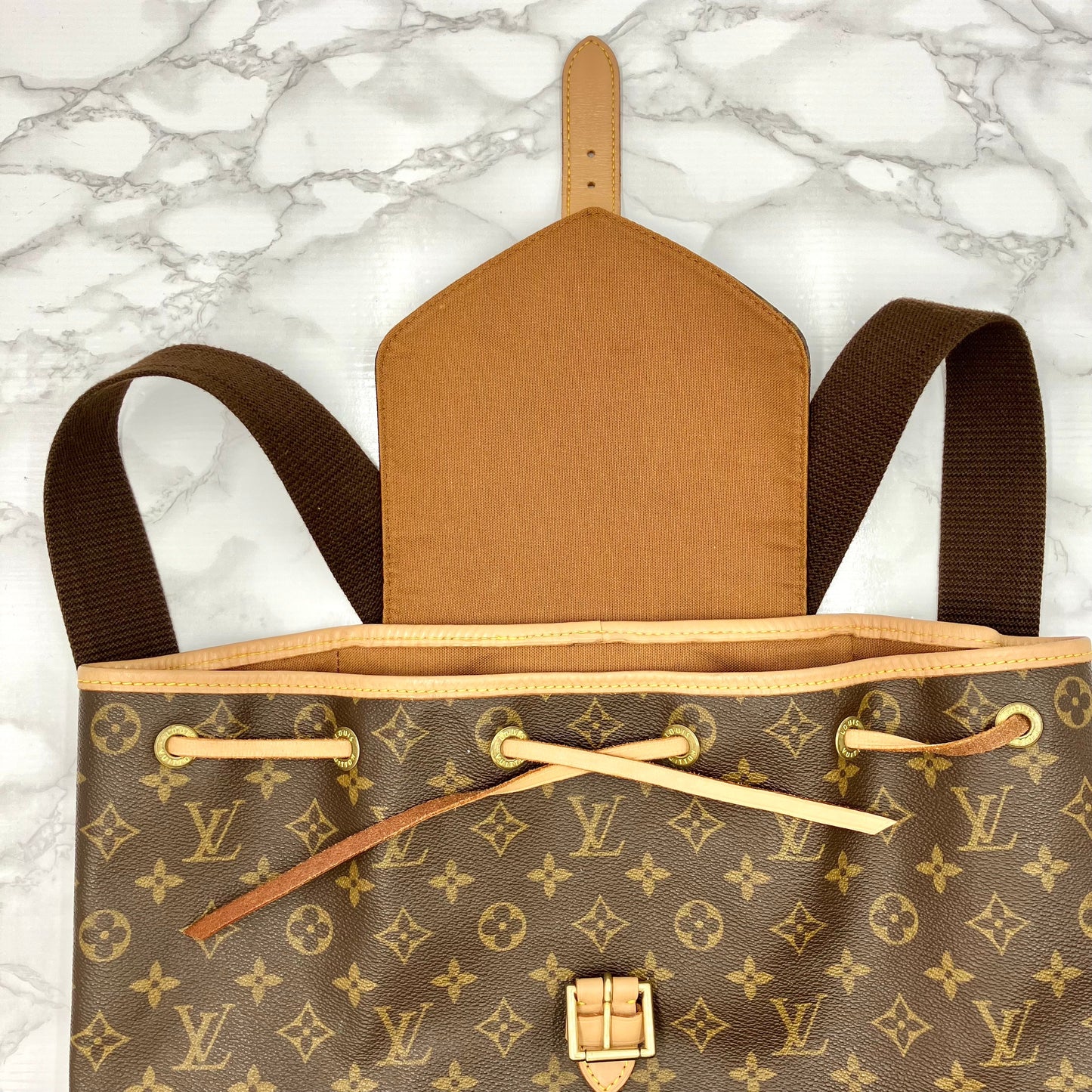 LOUSI VUITTON MOnogram Monsri GM