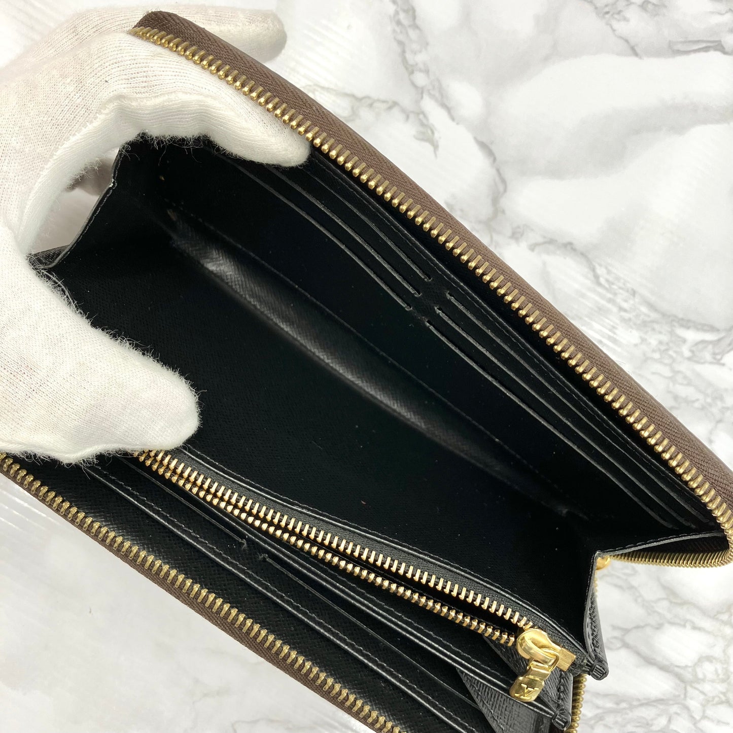 LOUIS VUITTON Monogram Giant Reverse RFID