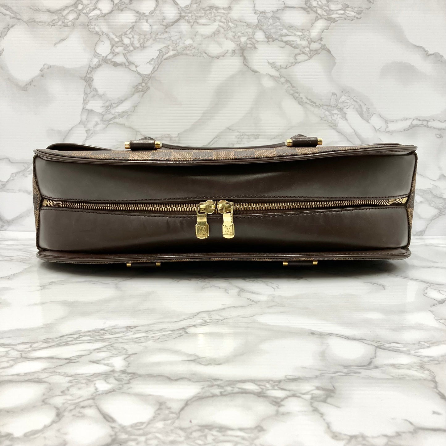 LOUIS VUITTON Damier Sarria Orizontal