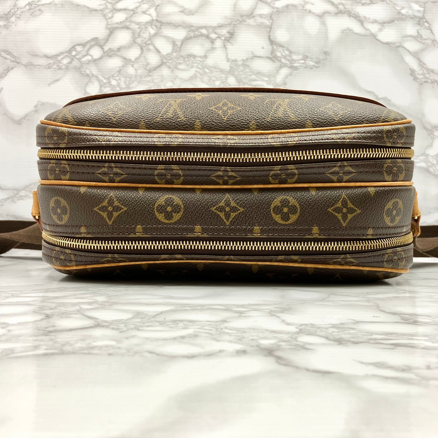 LOUIS VUITTON Monogram Reporter PM