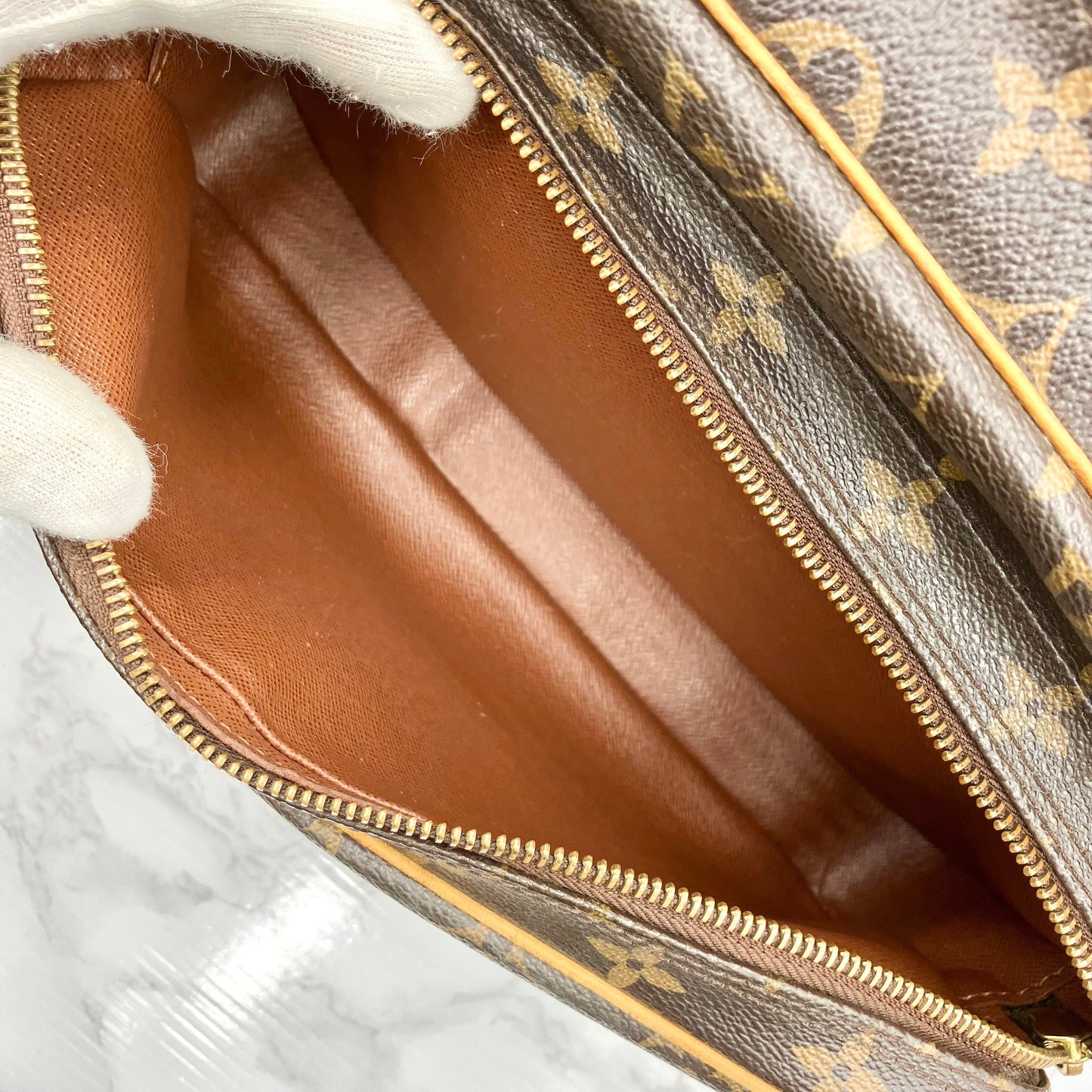 LOUIS VUITTON Monogram Nile