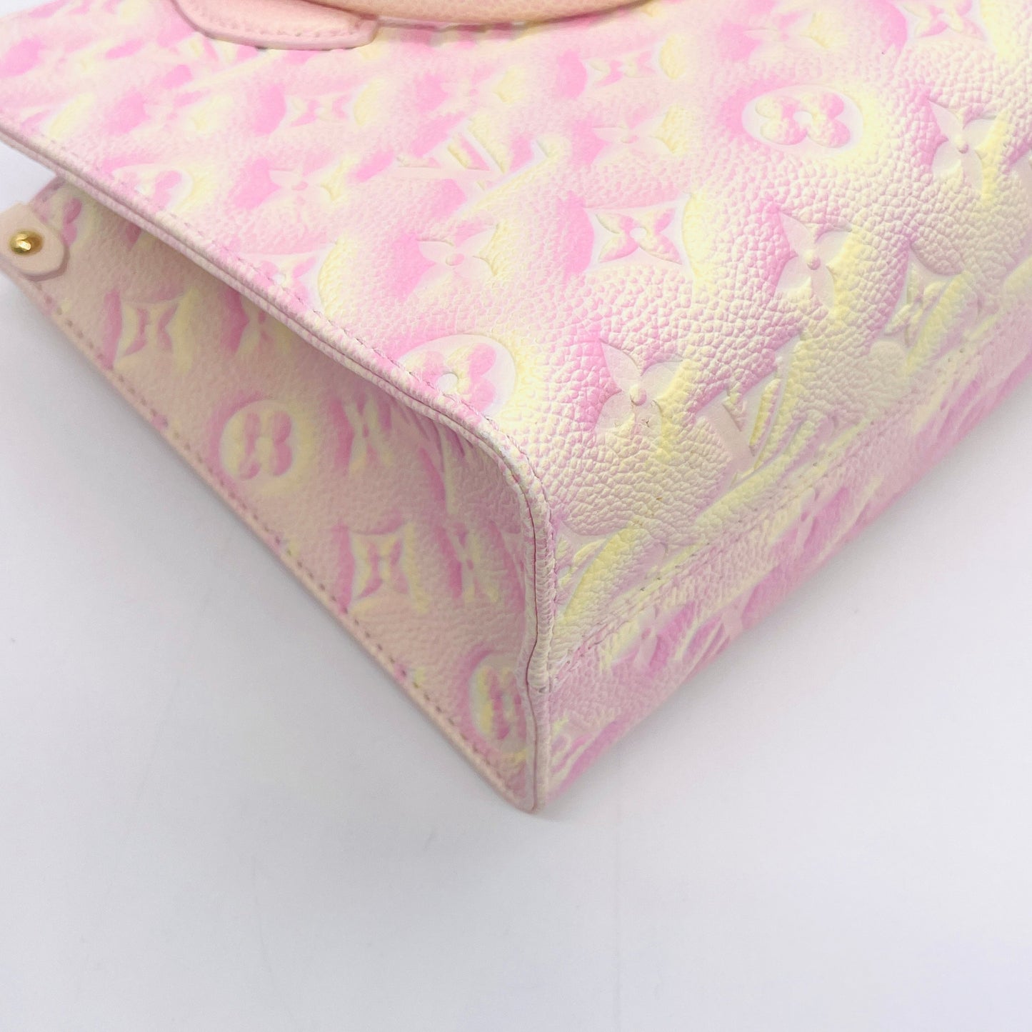 LOUIS VUITTON Empreinte On the Go PM RFID