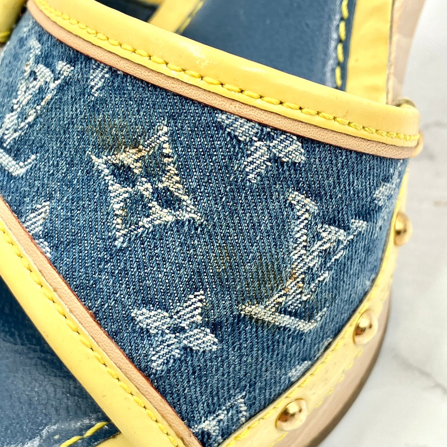 LOUIS VUITTON Denim Sandals 37