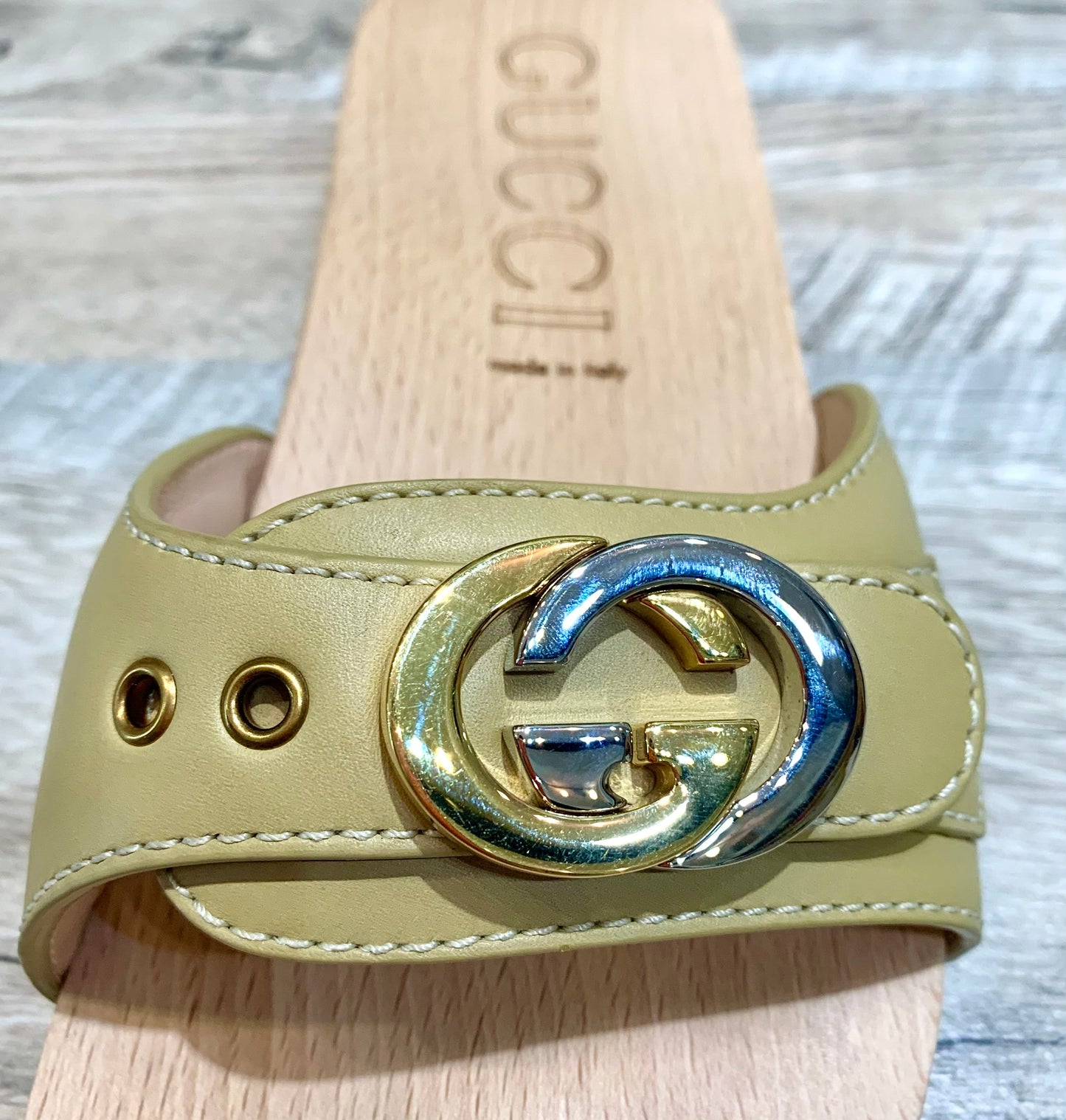 GUCCI GG LIFFORD WOODEN SANDALS