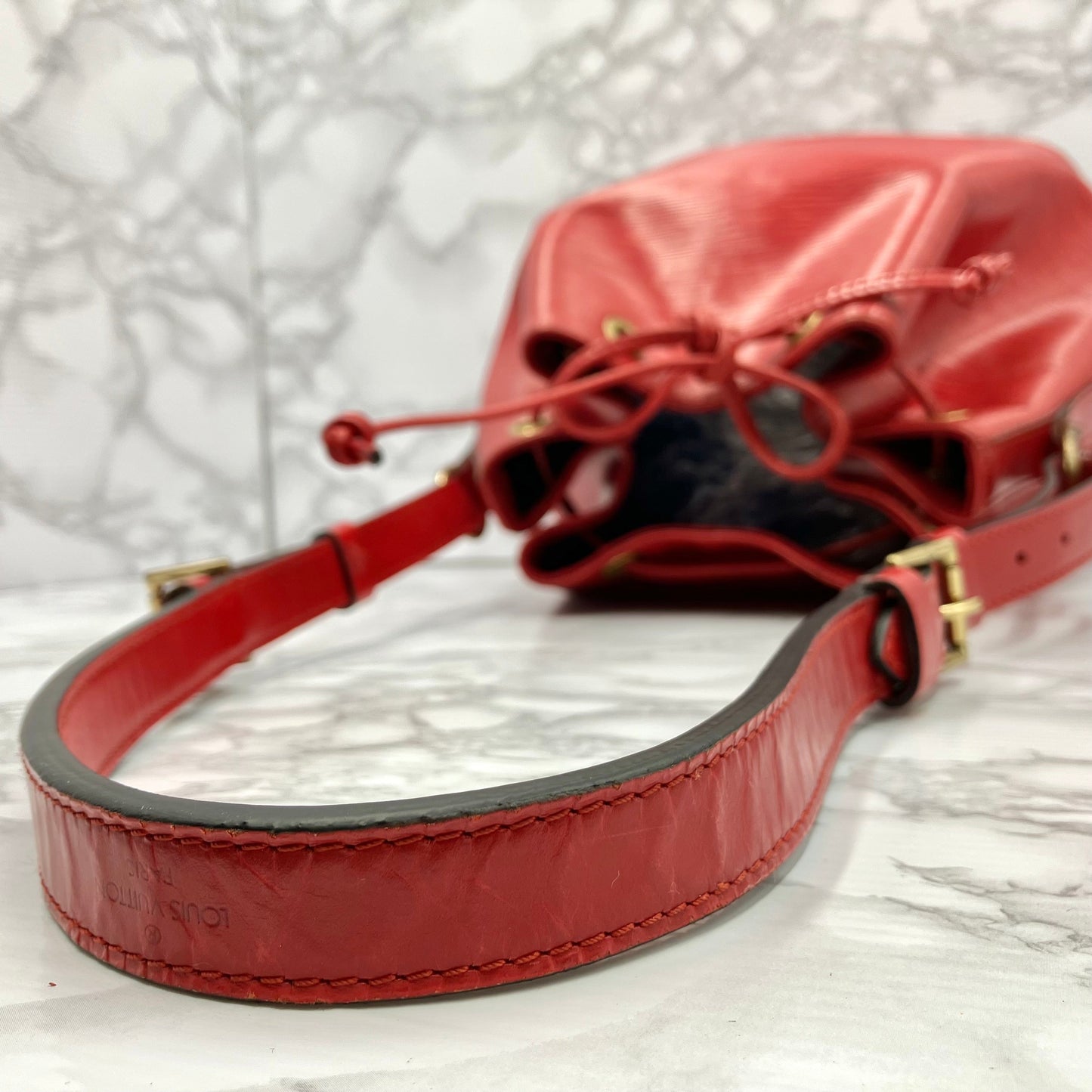 LOUIS VUITTON Epi petit noé