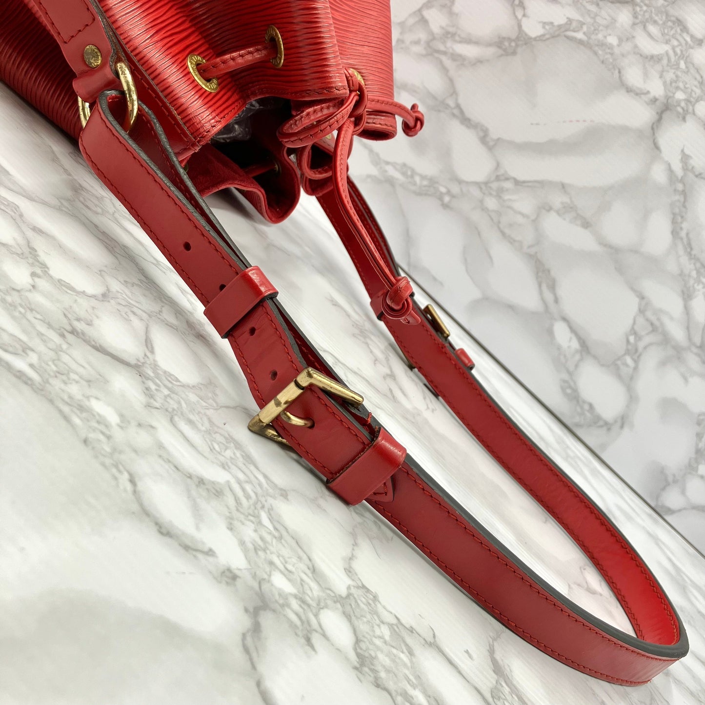 LOUIS VUITTON Epi petit noé