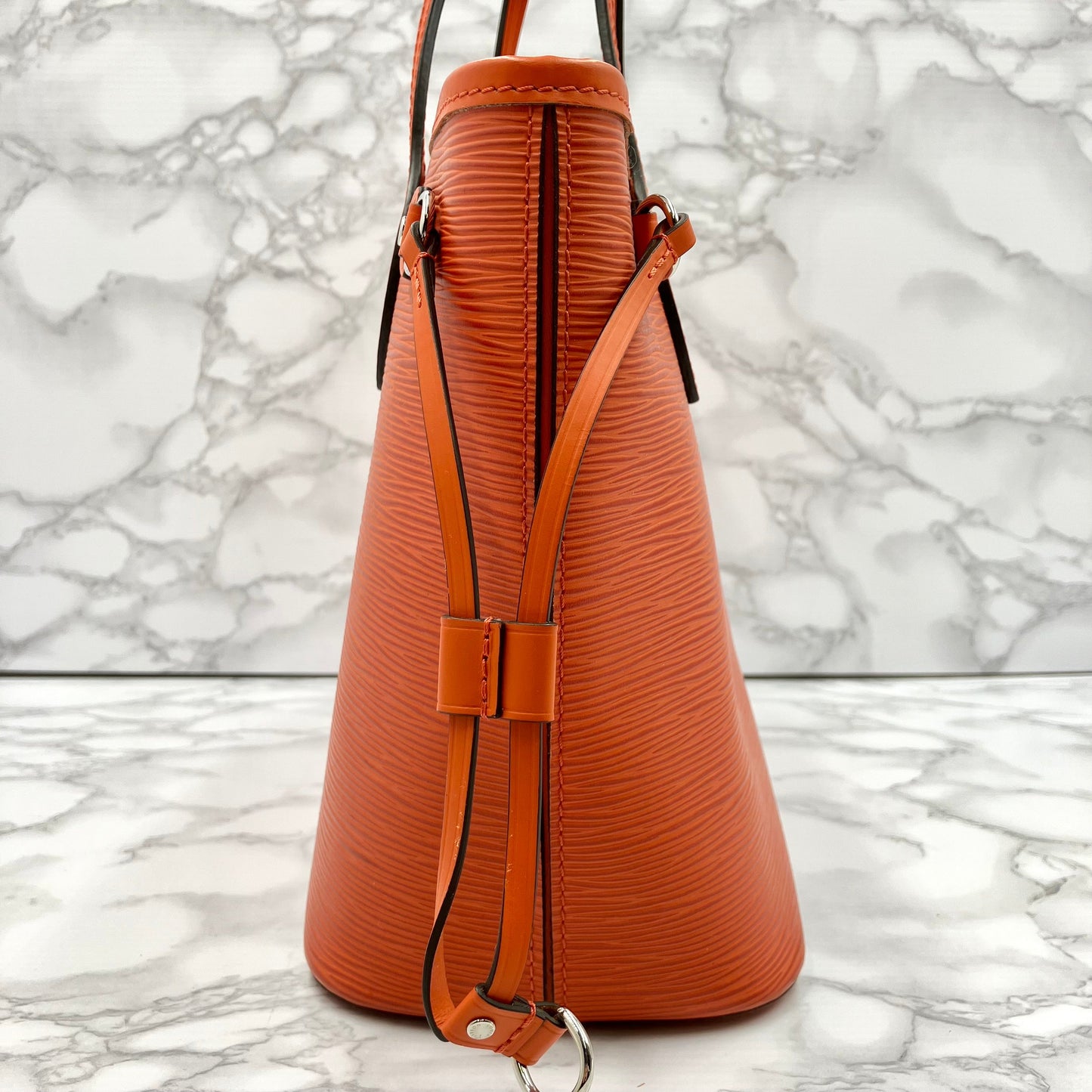 LOUIS VUITTON Epi Neverfull PM
