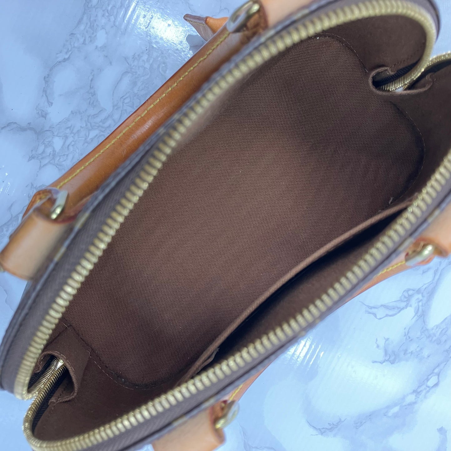 LOUIS VUITTON monogram Alma BB shoulder bag