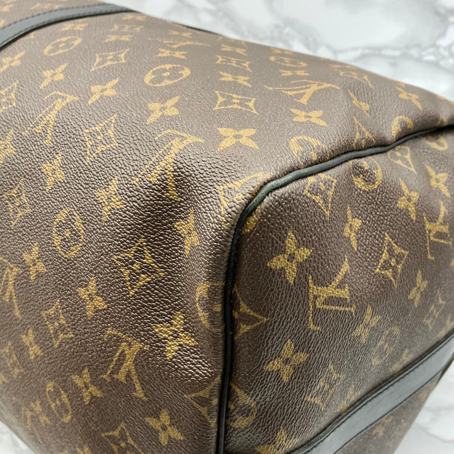 LOUIS VUITTON Keypole 55 Macassar Bandoliere
