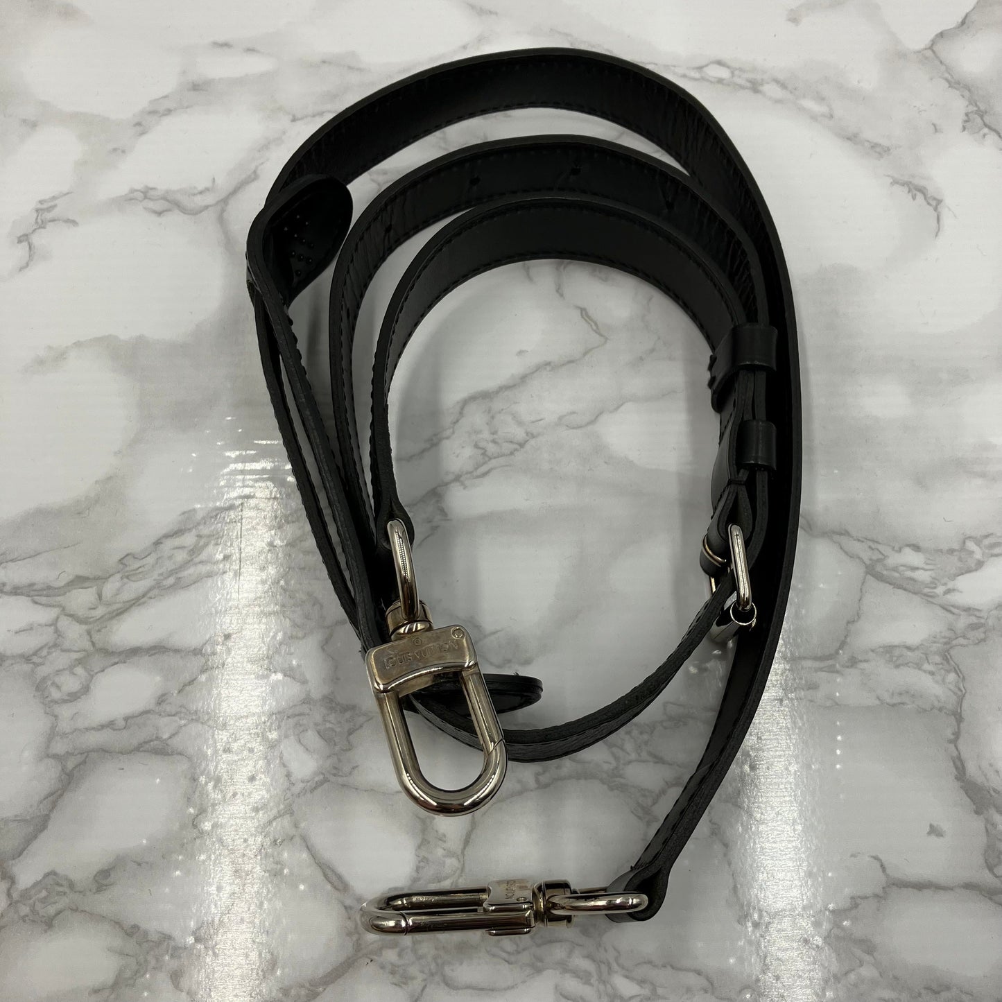 LOUIS VUITTON Keypole 55 Macassar Bandoliere