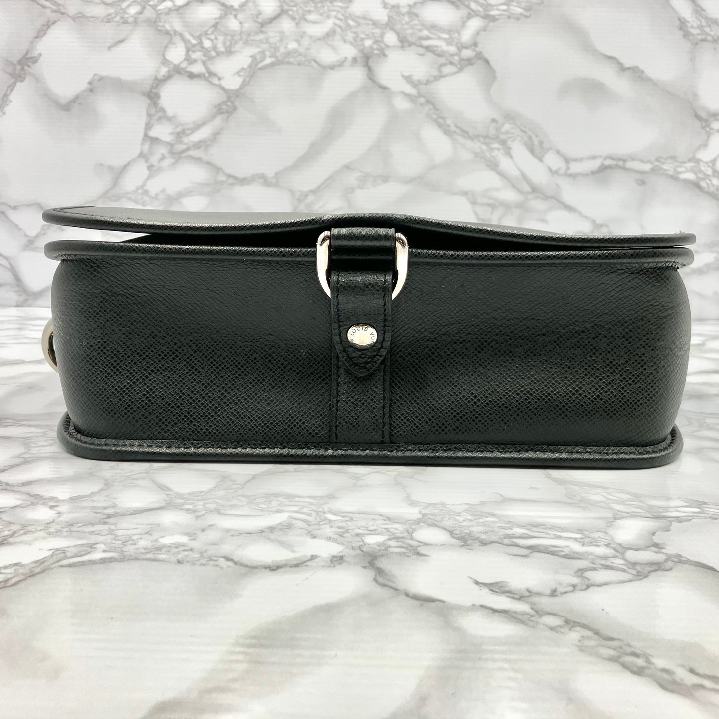 LOUIS VUITTON Taiga Andrei Shoulder Bag