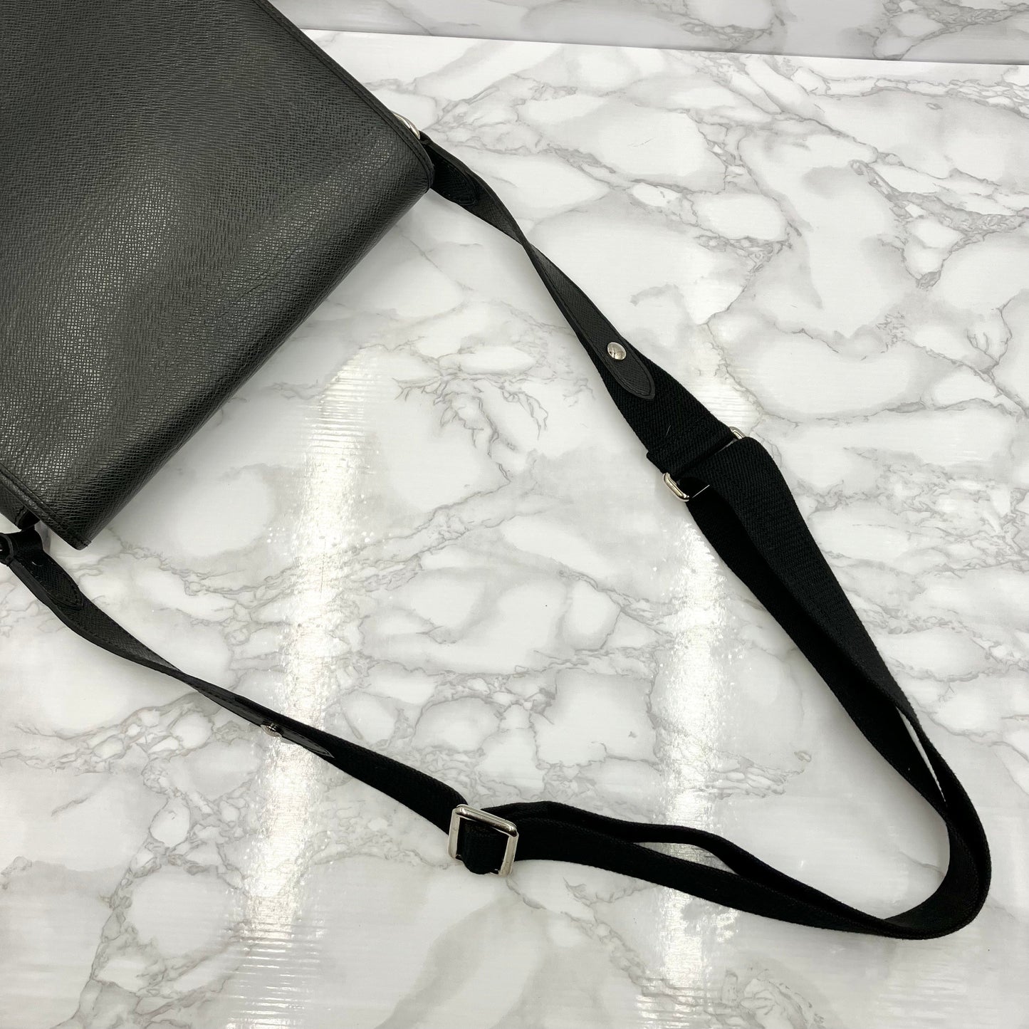 LOUIS VUITTON Taiga Andrei Shoulder Bag