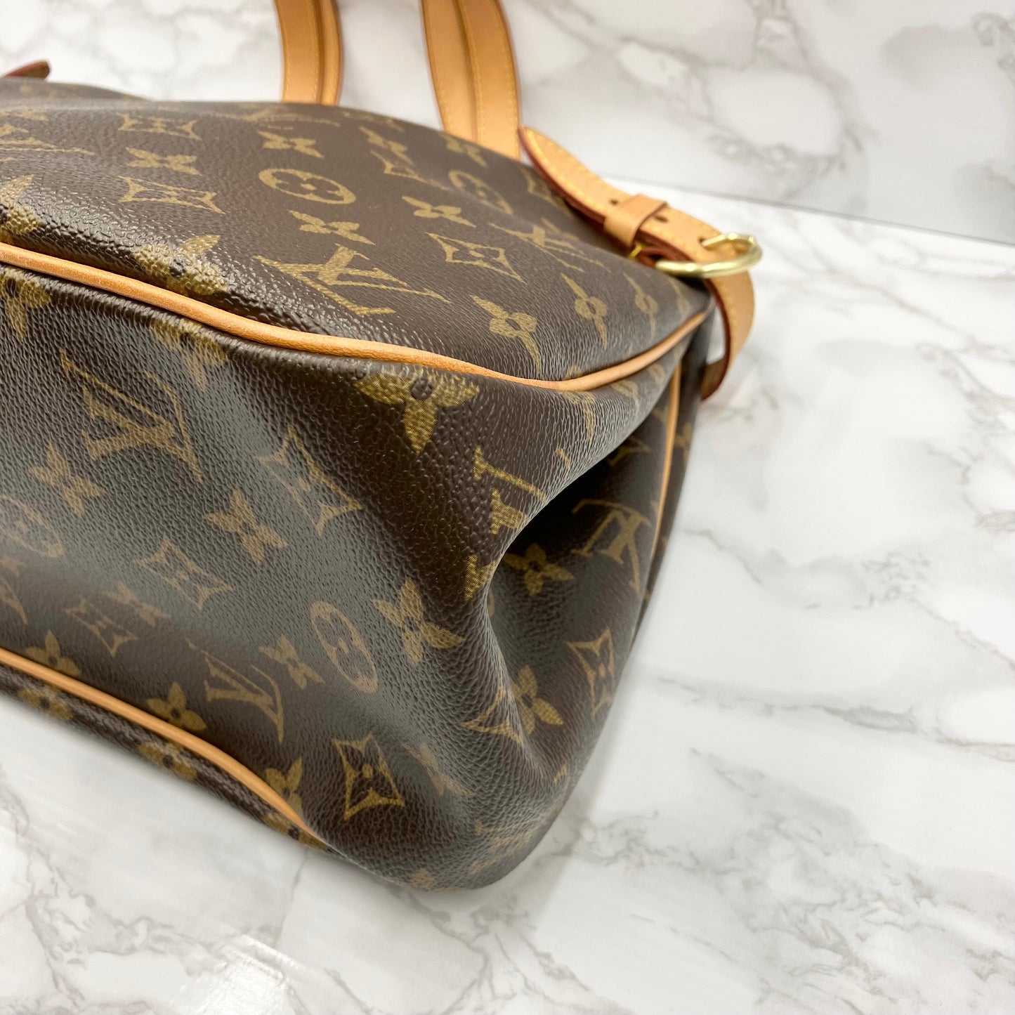 LOUIS VUITTON Monogram Batignolles Orizontal shoulder bag