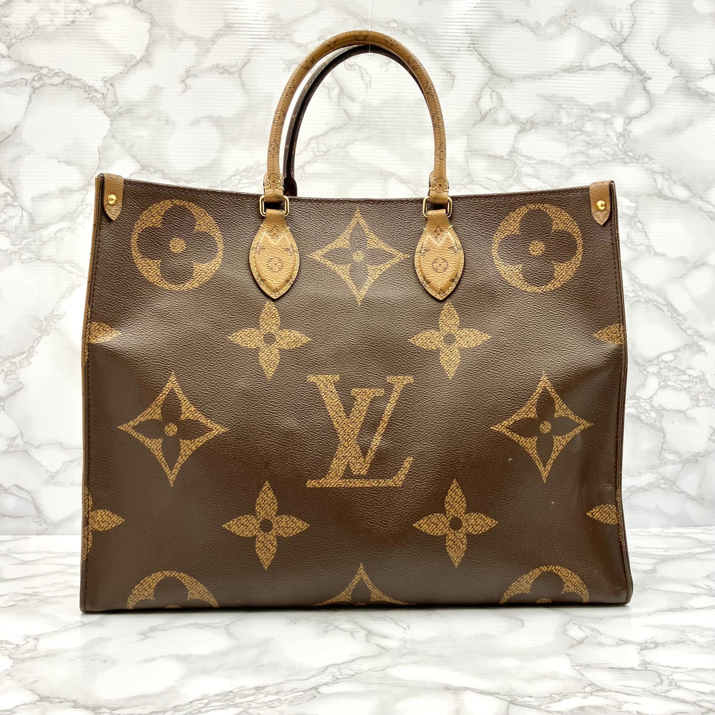 LOUIS VUITTON On the Go GM