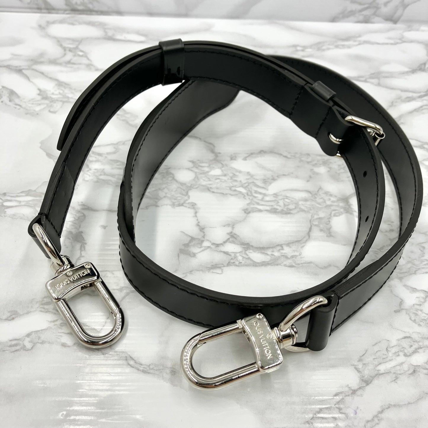 LOUIS VUITTON Keepall Strap