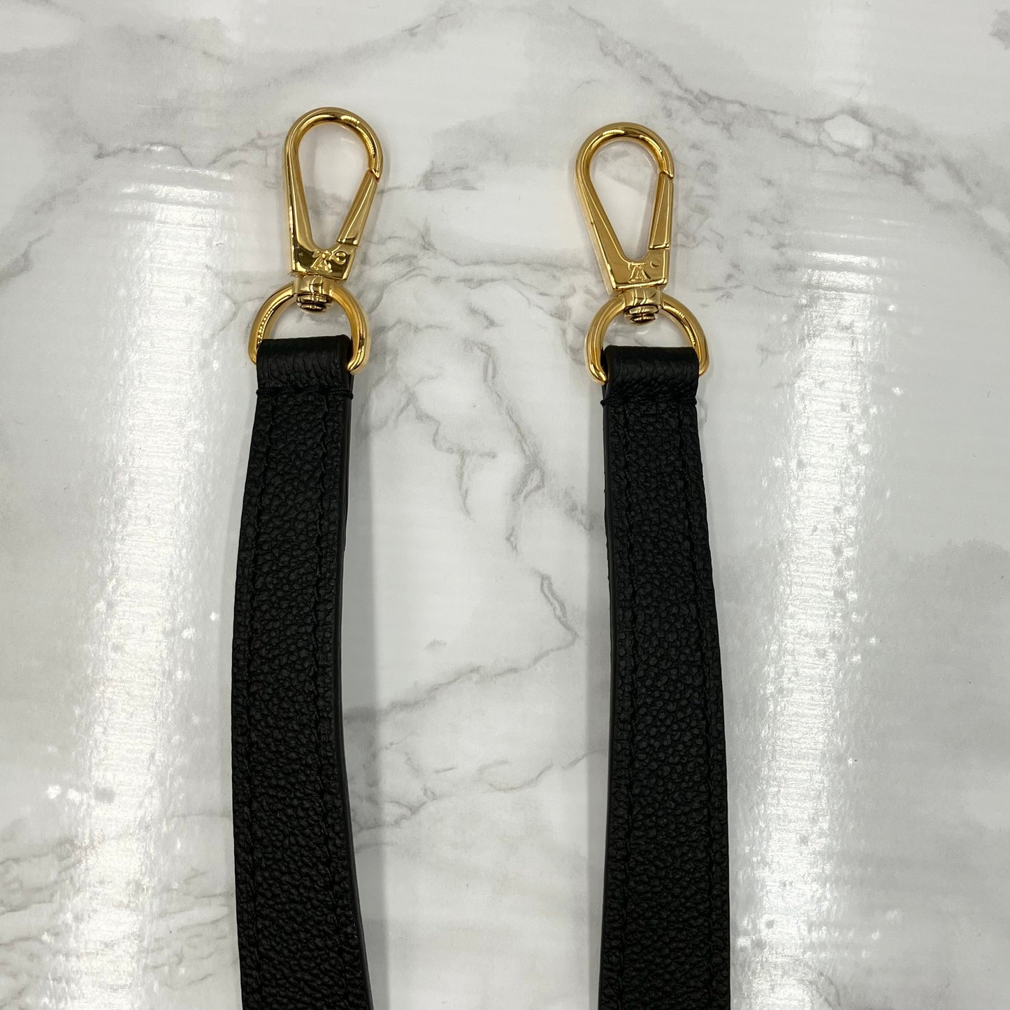 LOUIS VUITTON strap Empreinte