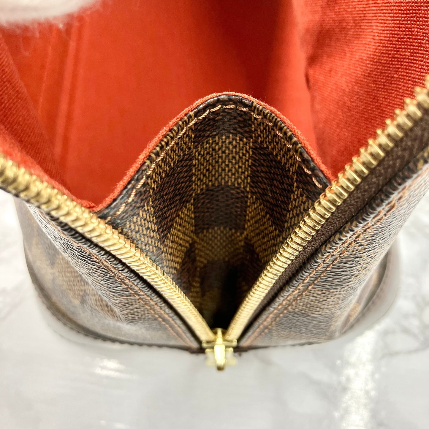 LOUIS VUITTON Damier Alma PM