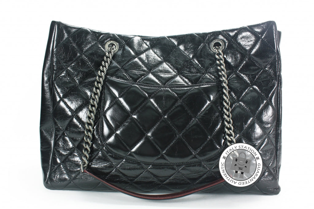 Chanel Vintage CC Shopping Black Leather Shoulder Bags Sbhw