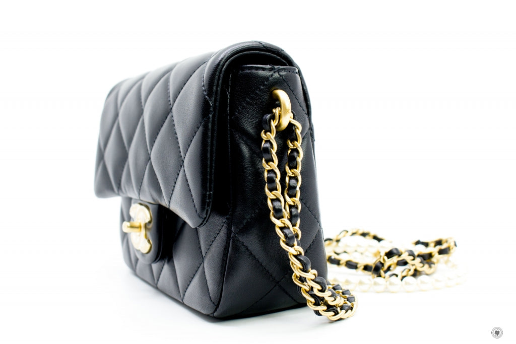 Chanel AS2855B06895 Mini Flap Bag With Pearl Chain Version Black / 94305 Calfskin 19CM Shoulder Bags Gbhw