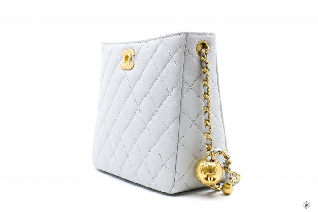 Chanel 23C Pearl Crush Hobo Ice Blue Calfskin Shoulder Bags Gbhw